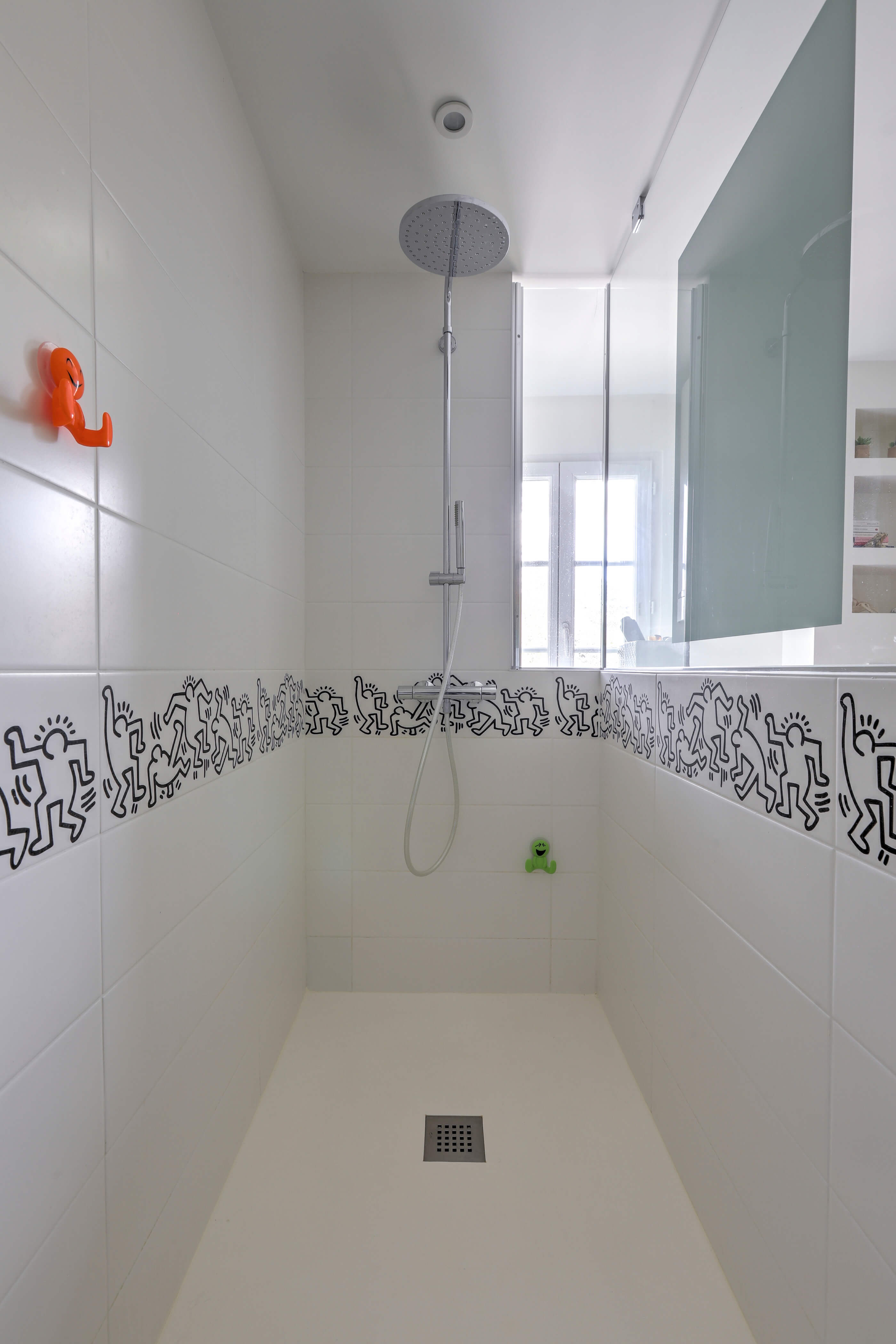Part.R salle d'eau Keith Haring